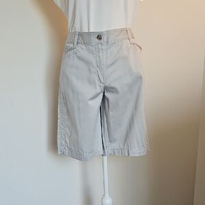 White House Black Market Light Gray Women's Bermudas